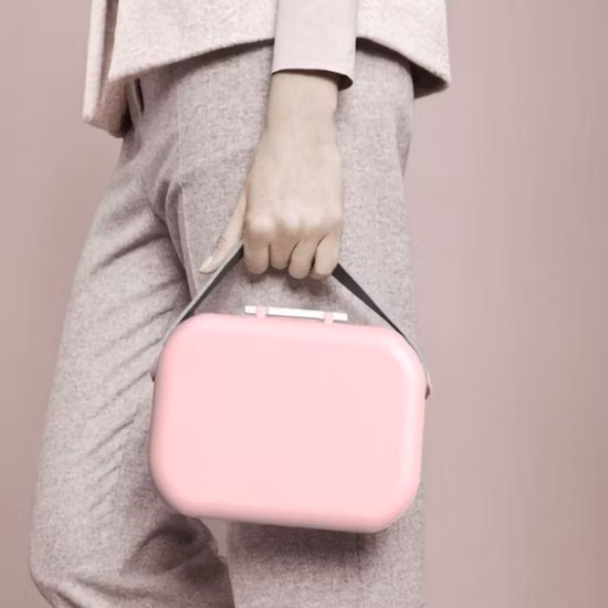 Aveco neue tragbare 800 ml coole, modische Lunchbox aus recyceltem Kunststoff mit Schnalle, PP-Material, langlebig, leicht, mikrowellengeeignet, Löffel, Gabel, Platz